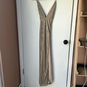 Superdown Gold Maxi Dress XXS
